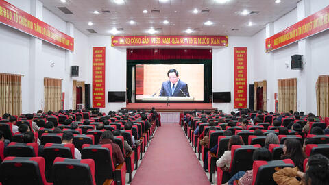 Hội nghị toàn quốc nghiên cứu, học tập, quán triệt và triển khai thực hiện các Nghị quyết của Bộ Chính trị