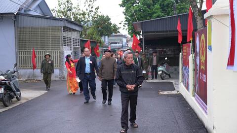 Xã Tân Uyên tỷ lệ cử tri đi bầu đạt 100%