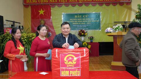 Tân Uyên Rộn ràng ngày hội non sông