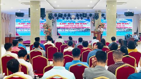 KHAI MẠC LỚP BỒI DƯỠNG PHƯƠNG PHÁP DẠY BƠI, LẶN  VÀ PHÒNG CHỐNG ĐUỐI NƯỚC NĂM 2025