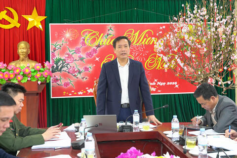 Đoàn kiểm tra số 4, kiểm tra công tác bầu cử tại xã Tân Uyên