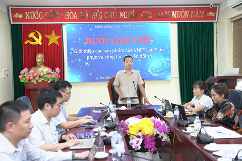 <a href="/chuyen-de/cai-cach-hanh-chinh" title="Cải cách hành chính - Chuyển đổi số" rel="dofollow">Cải cách hành chính - Chuyển đổi số</a>