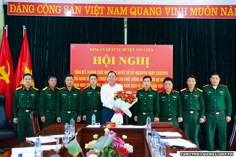 Công bố bố Quyết định của Ban Thường vụ Huyện ủy chỉ định Bí thư Đảng ủy Quân sự huyện Tân Uyên, nhiệm kỳ 2020 – 2025